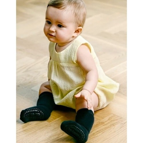 gobabygo-antyposlizgowe-skarpetki-do-nauki-chodzenia-black-6-m.jpg