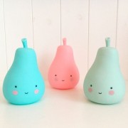 a-little-lovely-company-lampka-nocna-led-gruszka-szczescia-pink (1).jpg