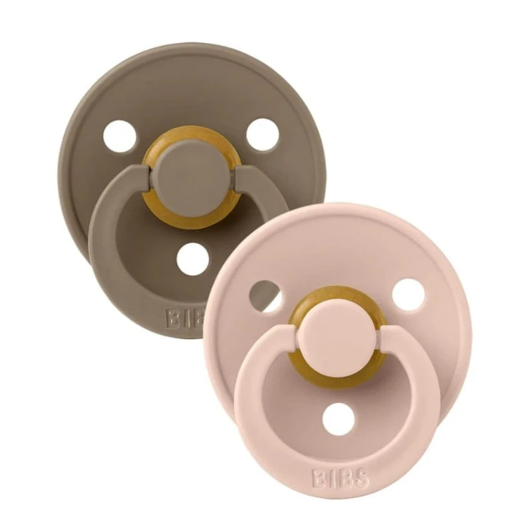 bibs-colour-2-pack-blush-dark-oak-m-smoczek-uspokajajacy-kauczuk-hevea (1).jpg