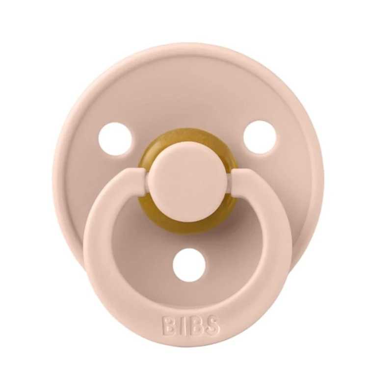 bibs-colour-2-pack-blush-dark-oak-m-smoczek-uspokajajacy-kauczuk-hevea (4).jpg
